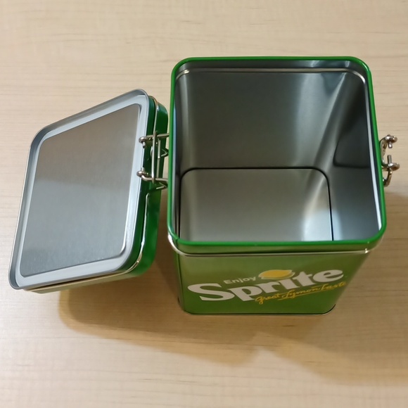 Coca Cola Sprite Kitchen Tin Storage Canister Cookie Jar Tea - Picture 8 of 12